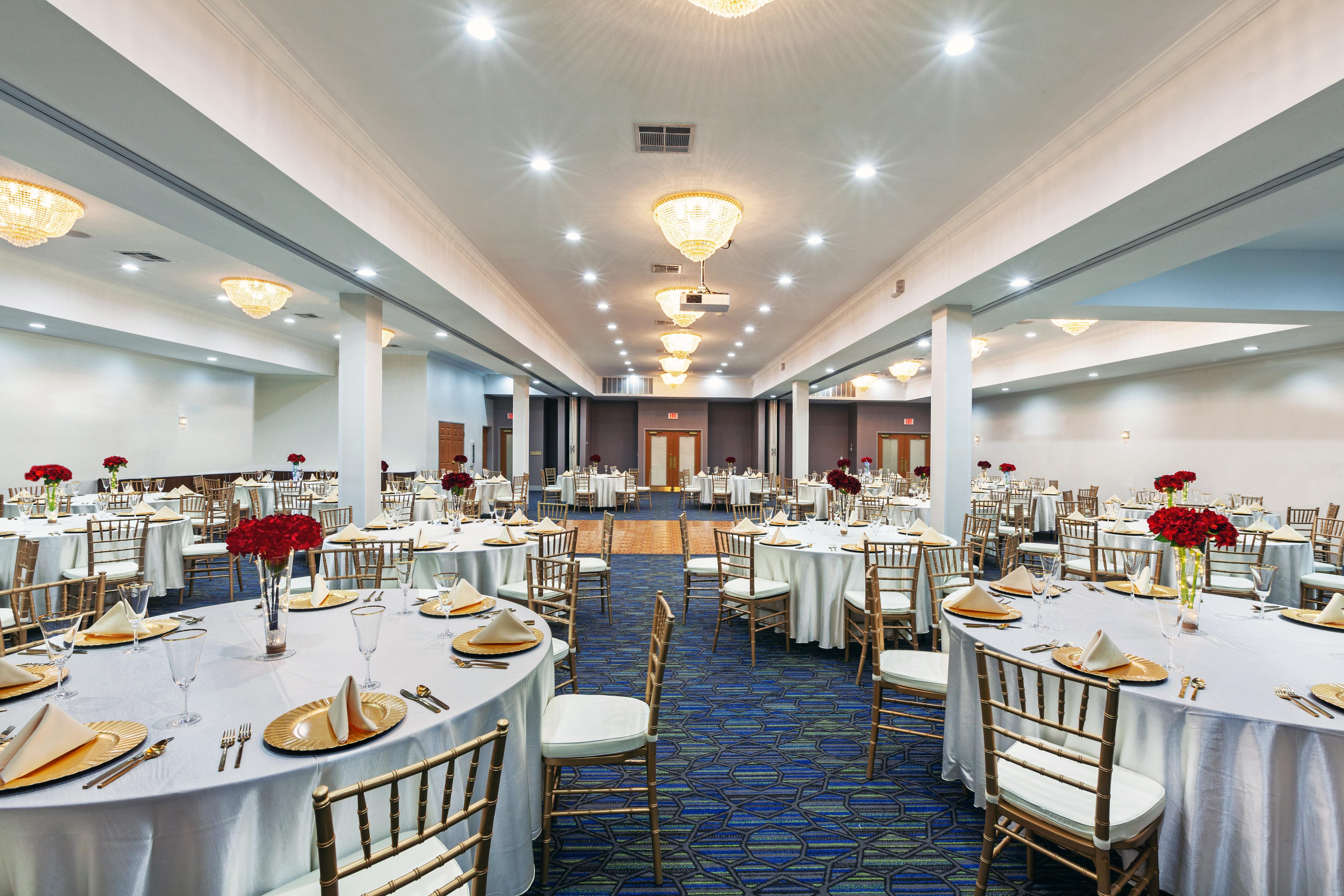 Holiday Inn Express Hotel And Suites Jenks By Ihg Buitenkant foto