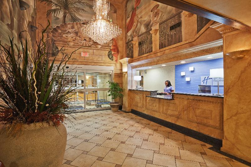 Holiday Inn Express Hotel And Suites Jenks By Ihg Buitenkant foto